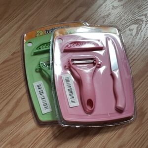 Pink and Green Ceramic Peeler and Knife Set
